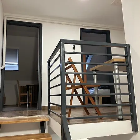 Dio Vendeghaz * Балатонфеньвеш