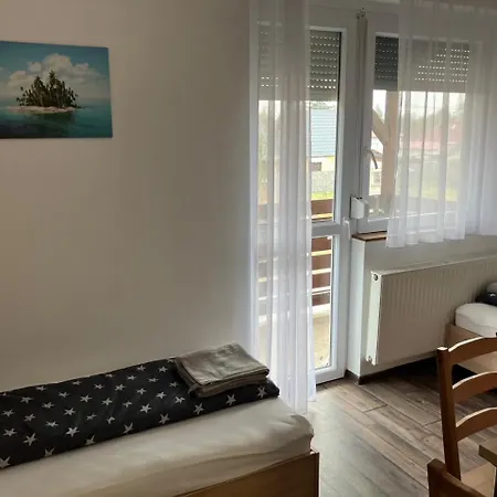 Dio Vendeghaz アパート *