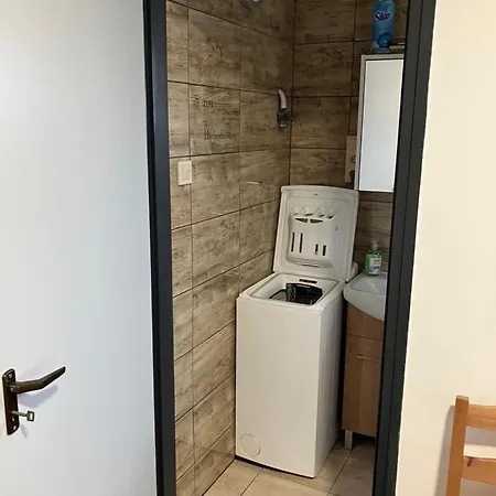 Dio Vendeghaz Apartment *