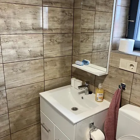 Dio Vendeghaz バラトンフェニヴェシュ