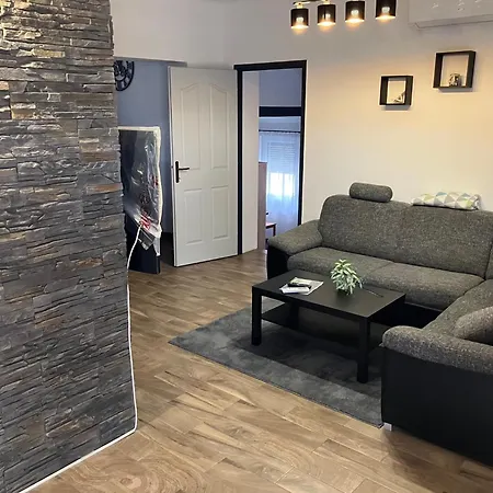 Dio Vendeghaz Balatonfenyves